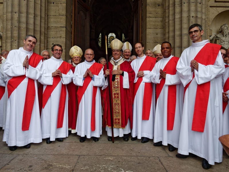 Photo de plusieurs évêques